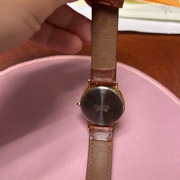 LORUS Quartz Mickey Mouse watch - Picture 4 of 5